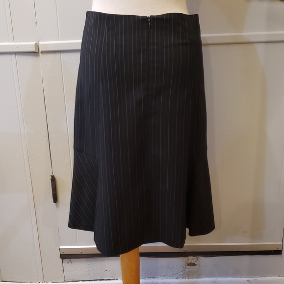Tommy Hilfiger pinstripe skirt Sz 6 - Picture 2 of 5